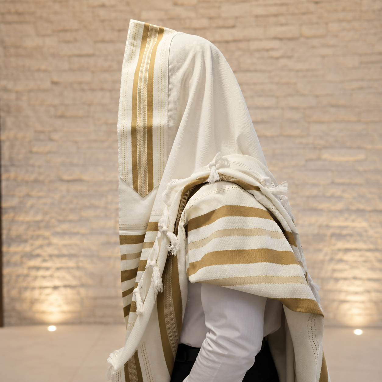 Premium 100% Wool Tallit – Beige Stripes | Made in Israel
