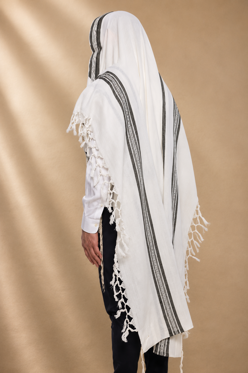 HALEL - Special Non Slip Pure Wool Tallit - Gray Stripes
