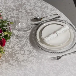 Sochi Tablecloth – white