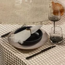 Star Tablecloth – Mocha
