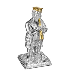Polyresin Kleizmer Playing Clarinet
